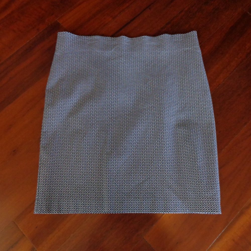 STUDO POINT WOMENS NAVY/WHITE PENCIL SKIRT XL